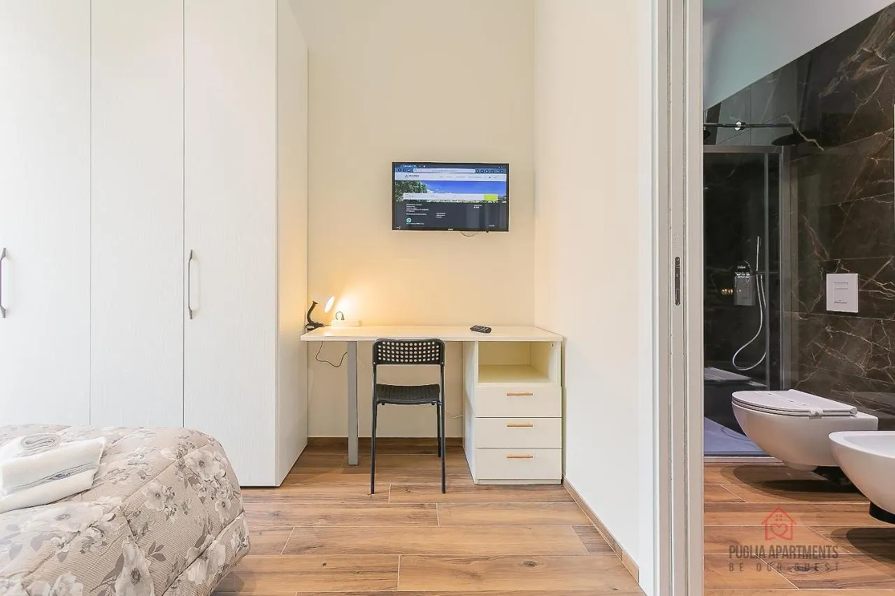 Casa Della Fiera By Puglia Apartments 巴里 0*,